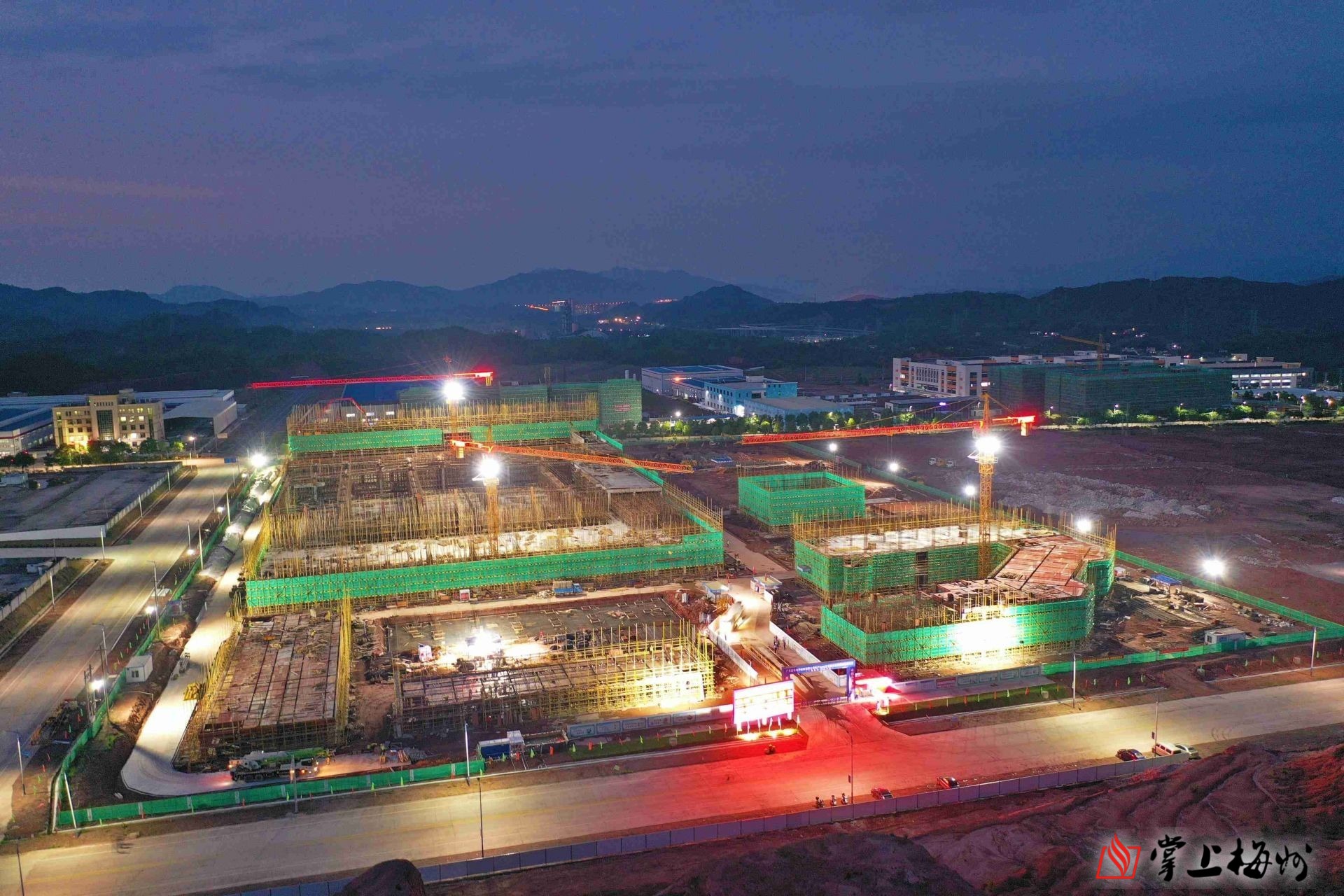 平远:项目按下快进键 担当拼出加速度